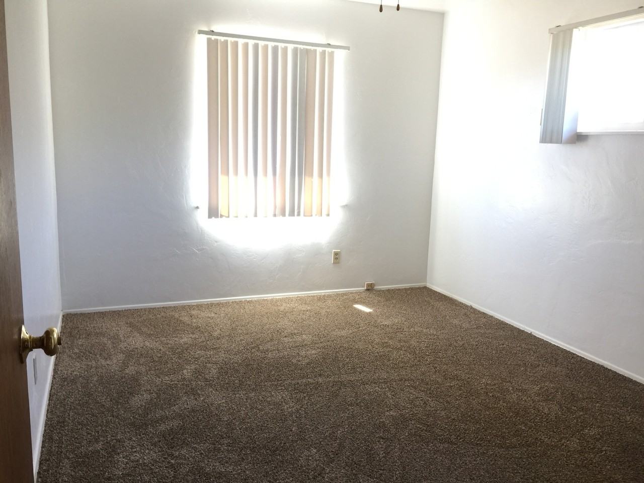 779 Corvina St - Photo 5 of 8