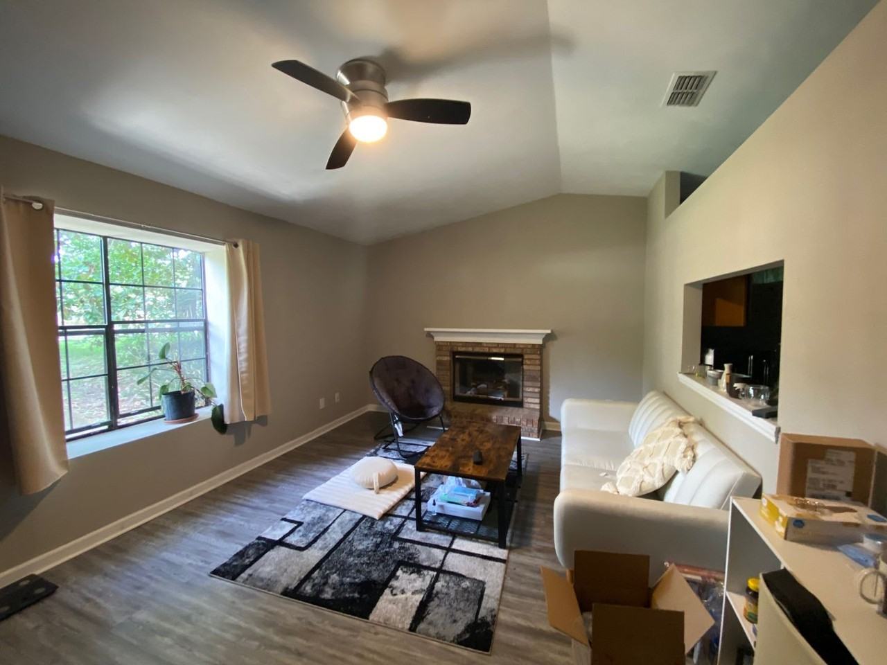 1226 Brafforton Dr - Photo 2 of 17