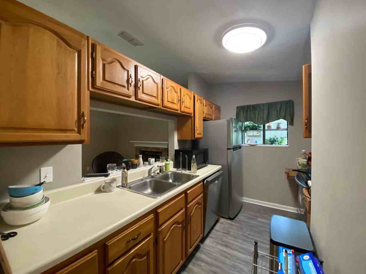 1226 Brafforton Dr - Photo 3 of 17