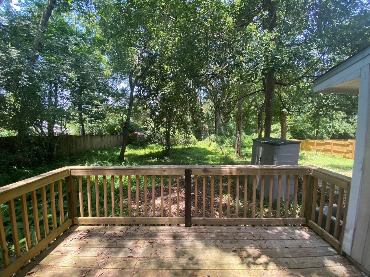 1226 Brafforton Dr - Photo 7 of 17