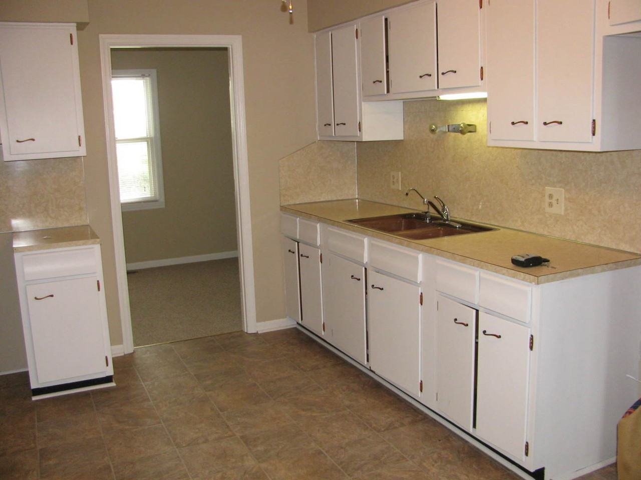 531 Eddie Ln - Photo 5 of 29
