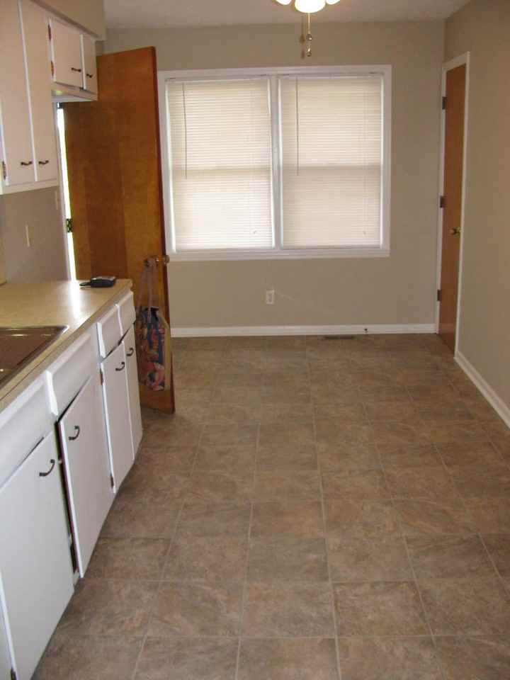 531 Eddie Ln - Photo 6 of 29