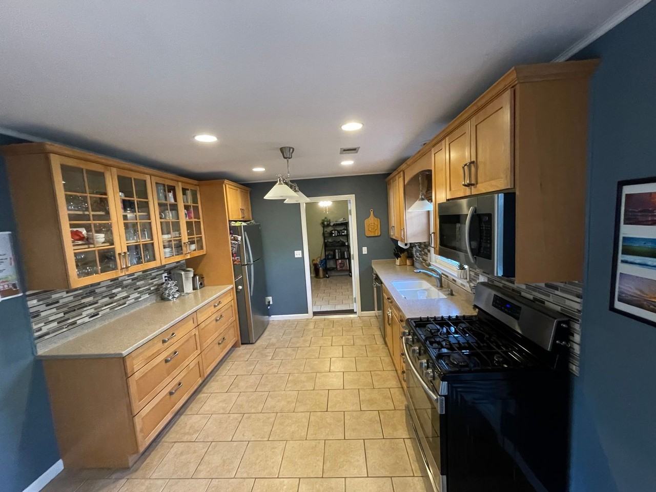 4533 Middlesex Rd - Photo 6 of 27