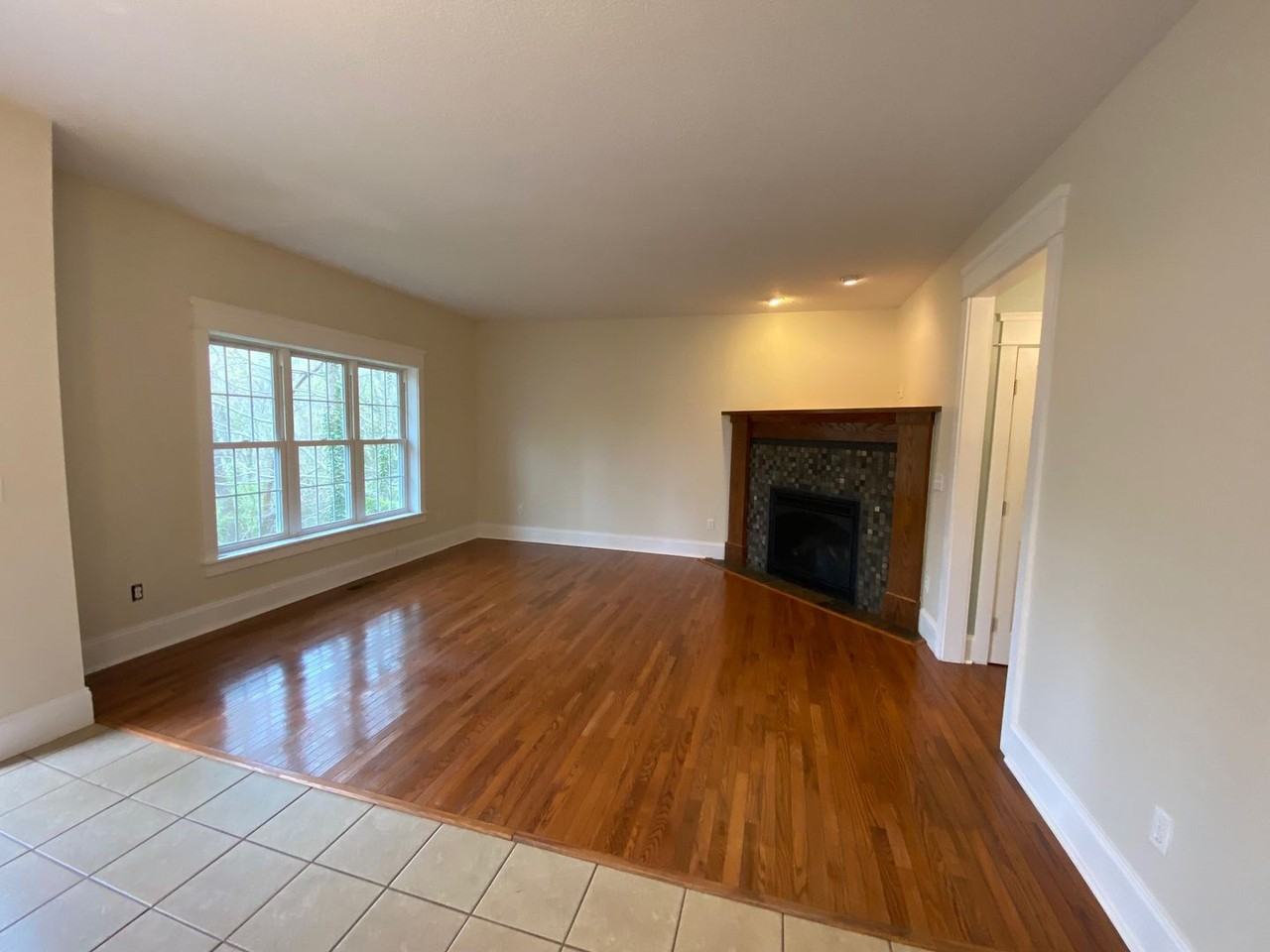 87 Dale St - Photo 6 of 41