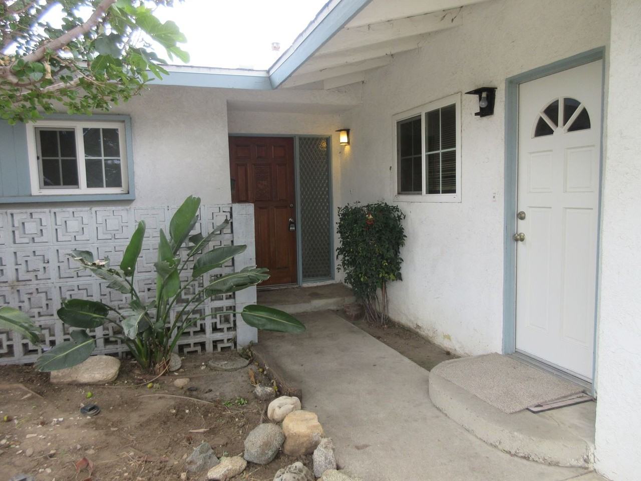 16016 Sunburst St - Photo 2 of 34