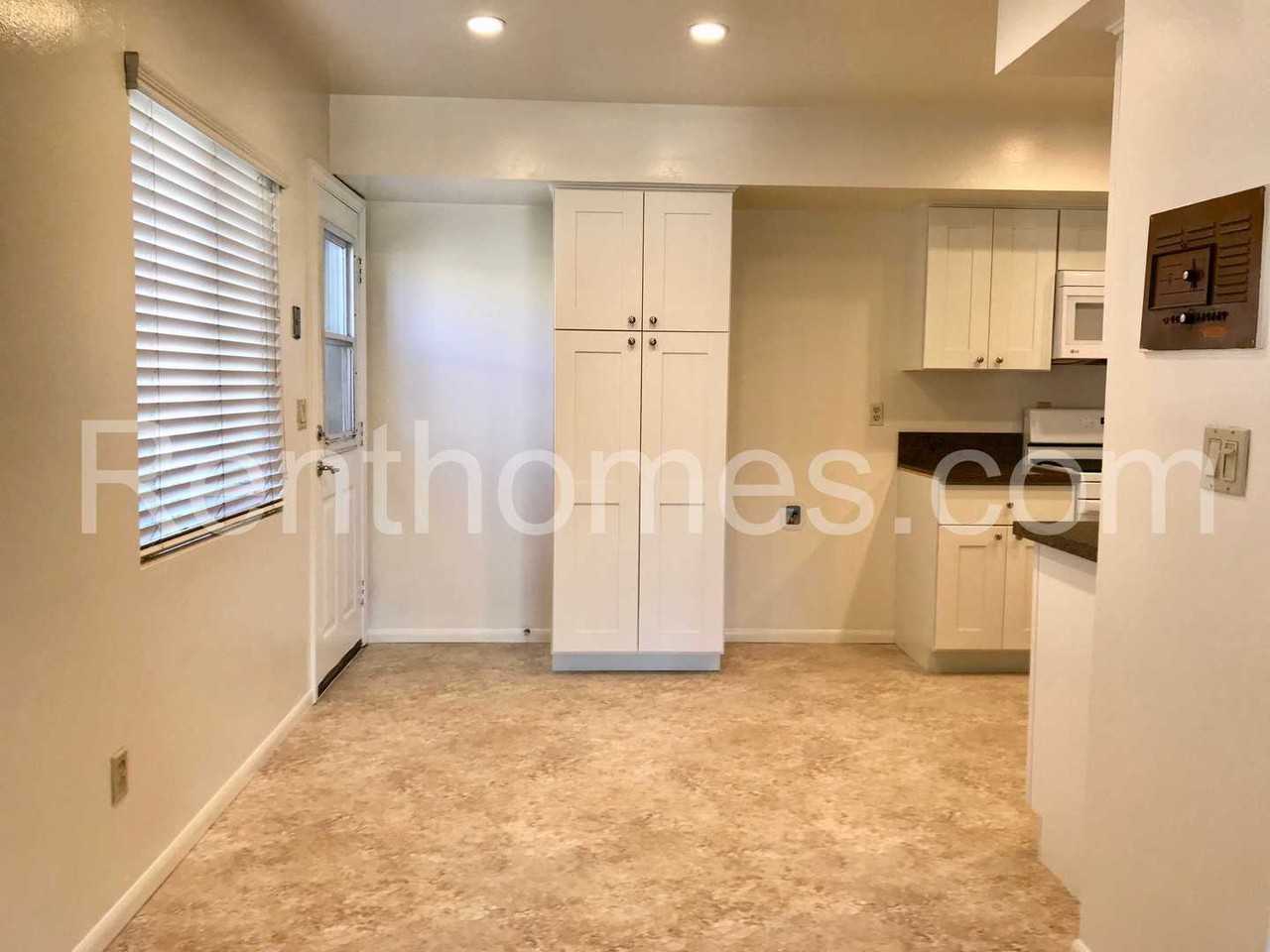 4931 Sky St - Photo 5 of 27