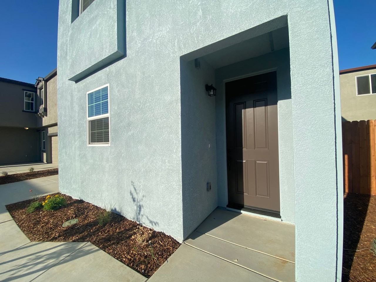 6776 Jujube Ln - Photo 3 of 18