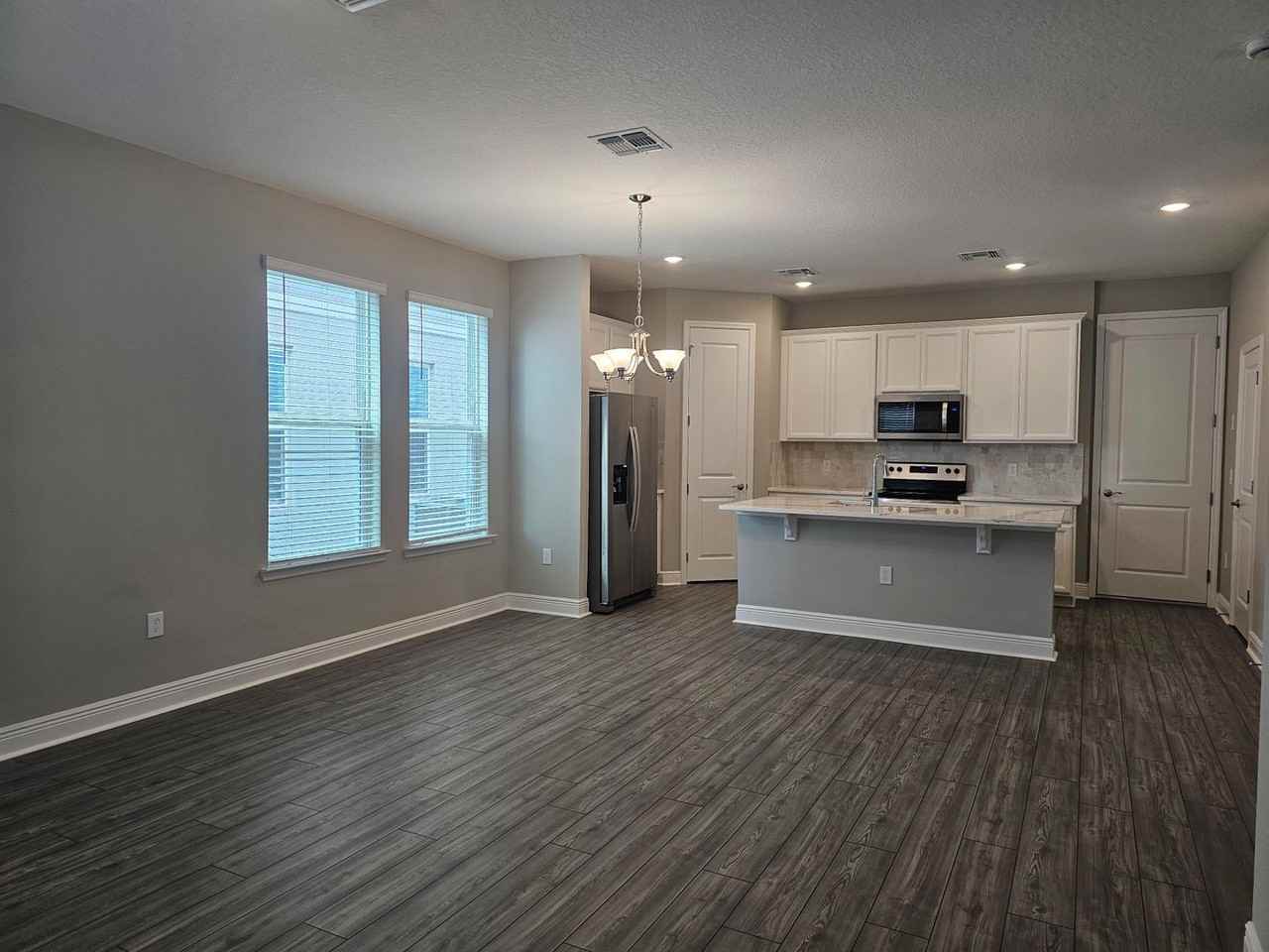 14371 Braemar St - Photo 2 of 28