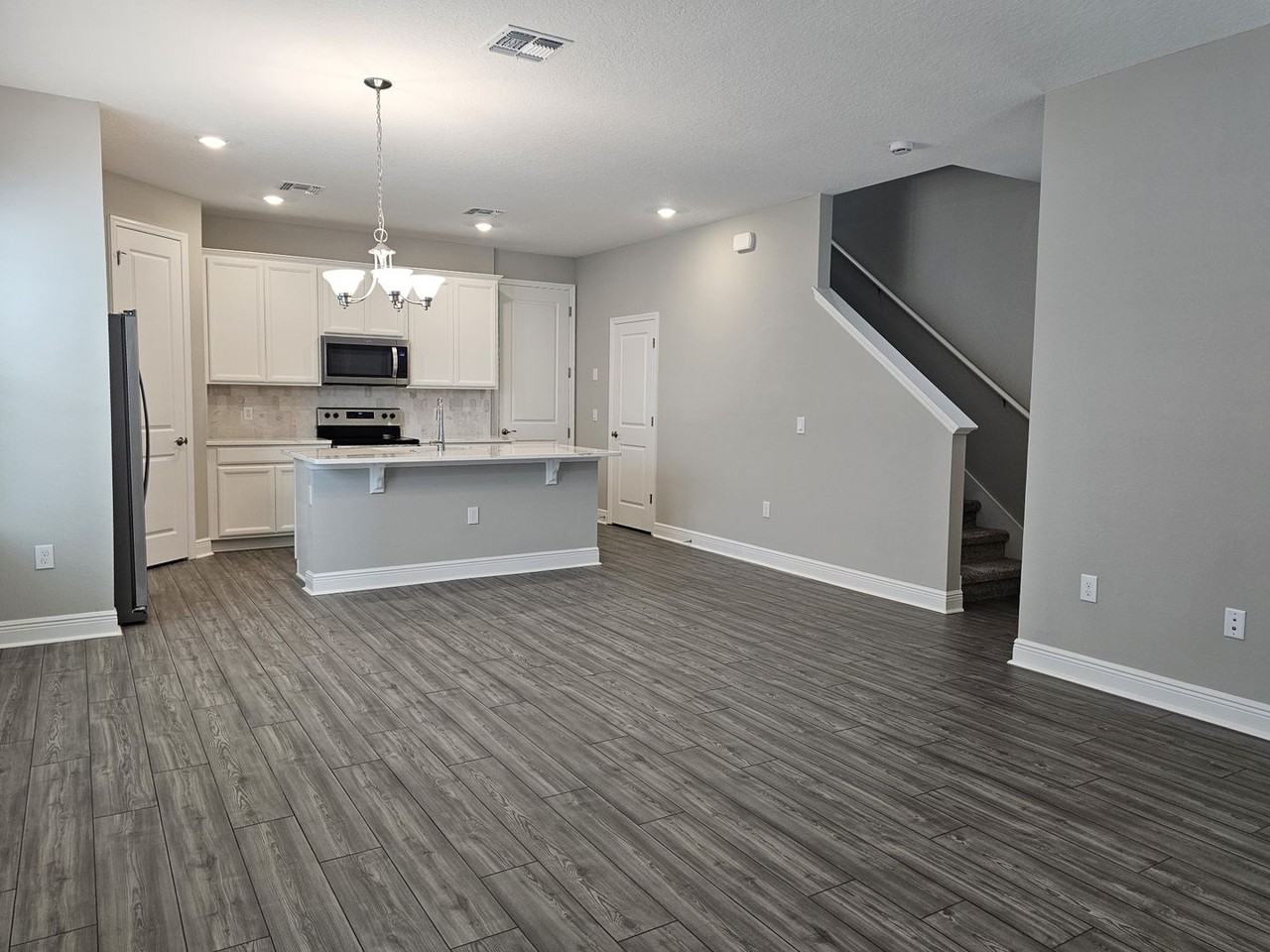 14371 Braemar St - Photo 3 of 28