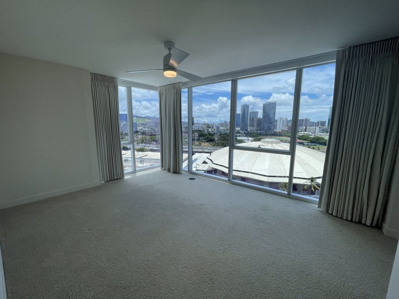 888 Kapiolani Blvd - Photo 4 of 50