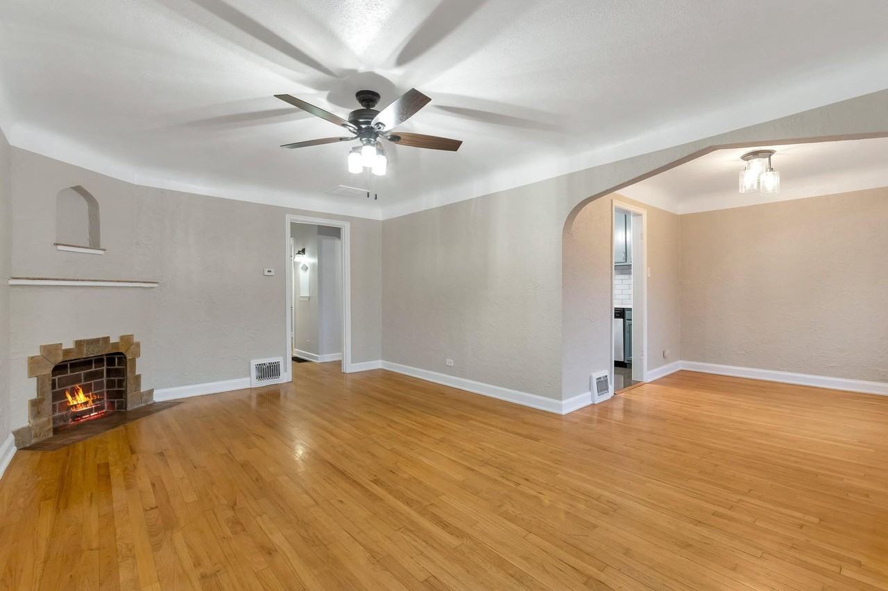 2820-2824 W. 38th - Photo 5 of 8