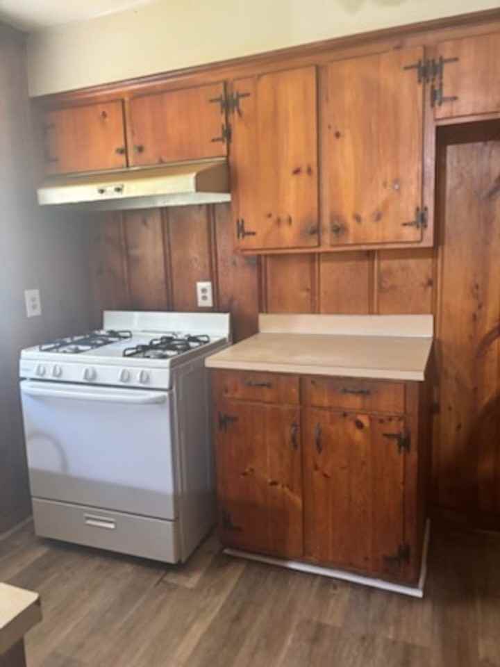 1527 Maria Dr - Photo 7 of 11