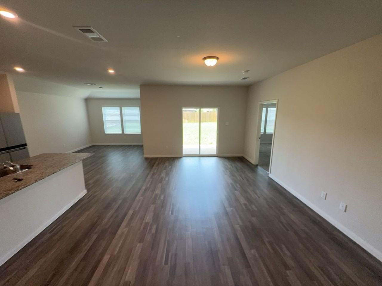 3637 Silver Maple Ln - Photo 5 of 17