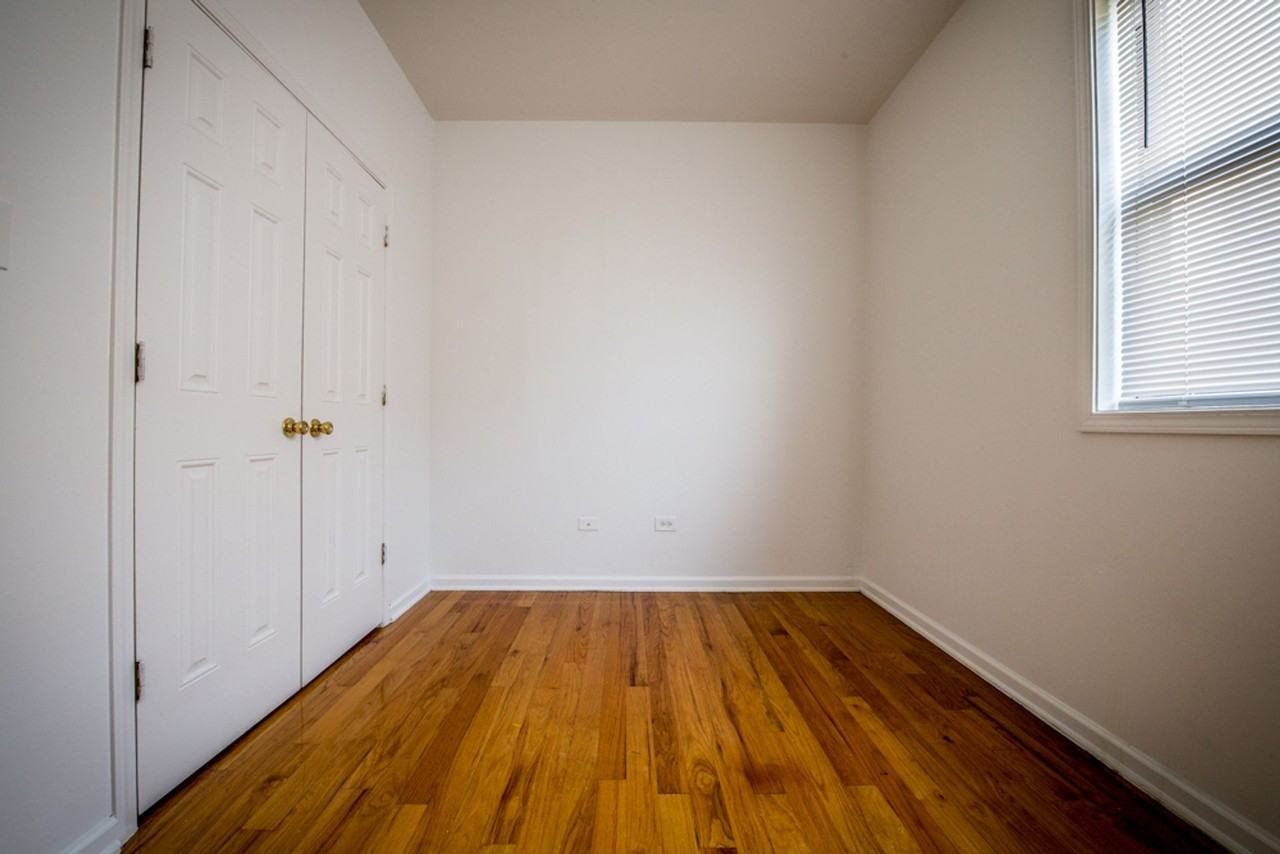 3038 W Flournoy - Photo 4 of 25