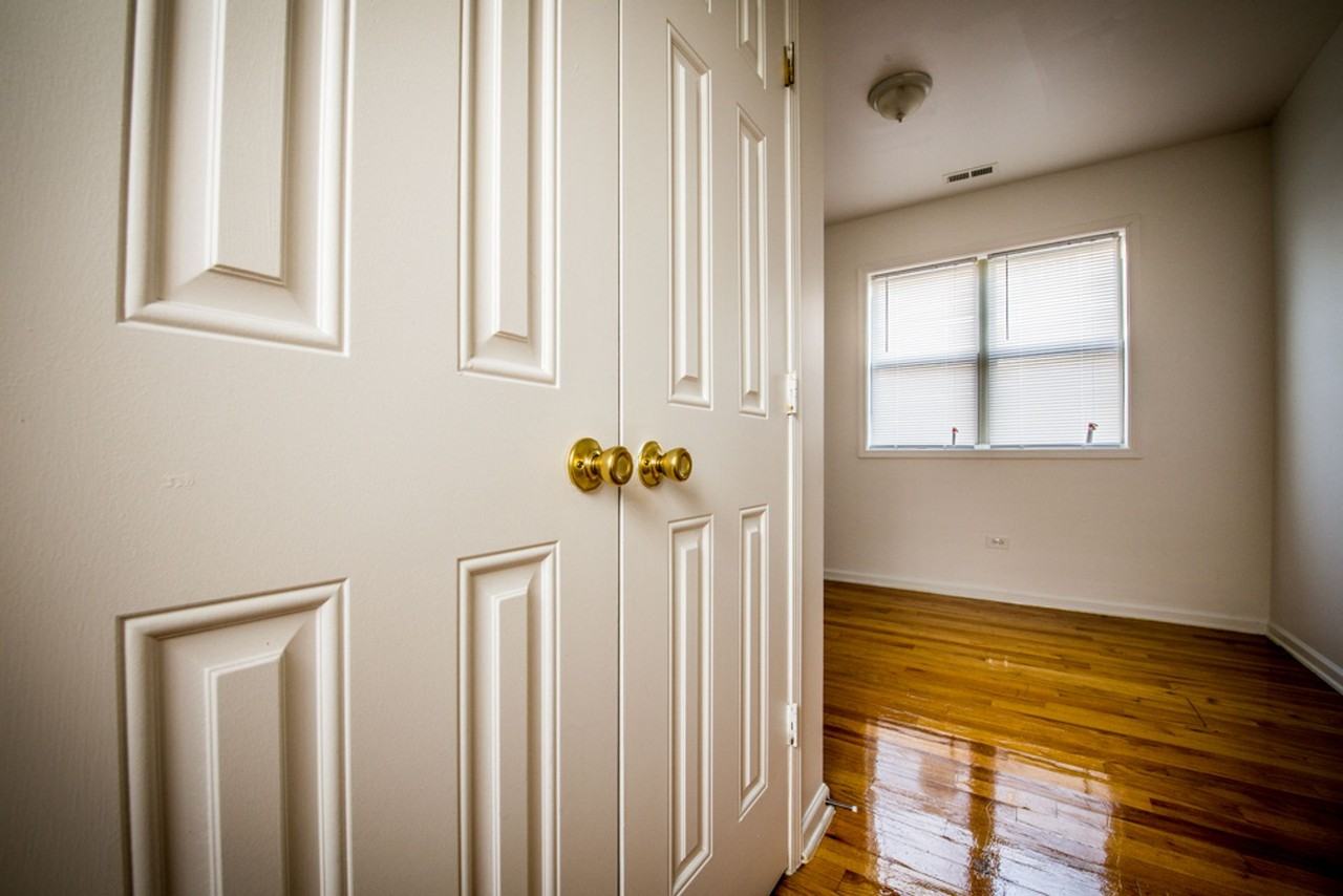 3038 W Flournoy - Photo 6 of 25