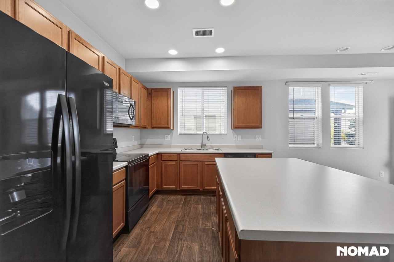 16041 E Elk Dr - Photo 5 of 33