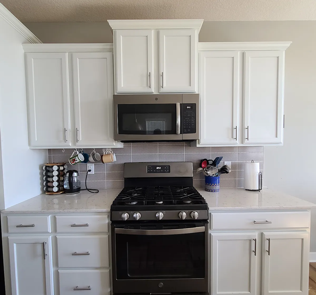 7254 Yellowstone Ct N - Photo 3 of 39