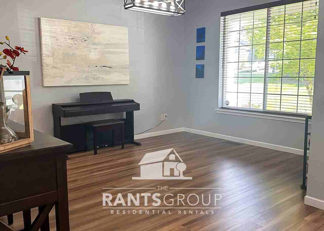 8608 28th Way Se - Photo 5 of 19