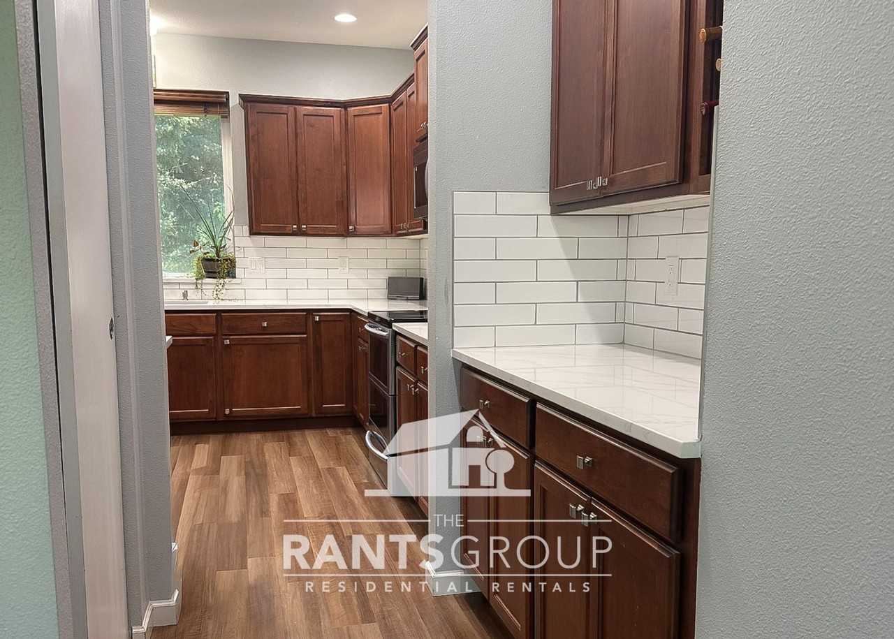 8608 28th Way Se - Photo 6 of 19