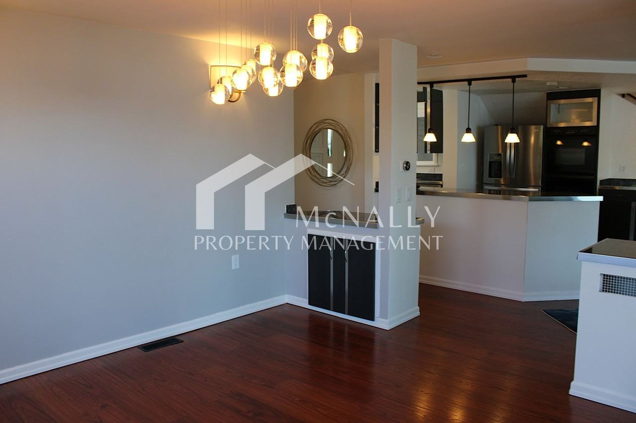 2920 N 31st St - Photo 5 of 32