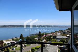 featured image of 2920 N 31st St