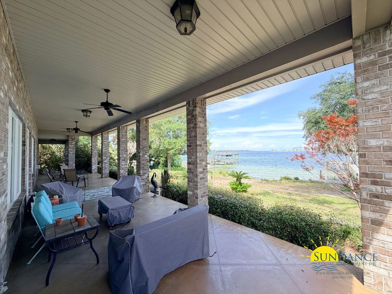 249 Beachview Dr Ne - Photo 3 of 31