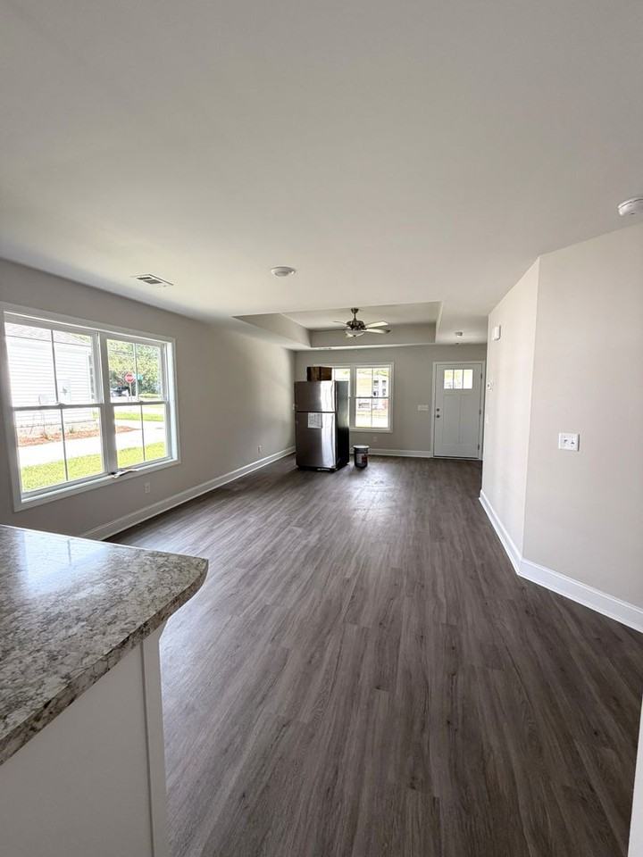 4 Roundtree St - Photo 4 of 15