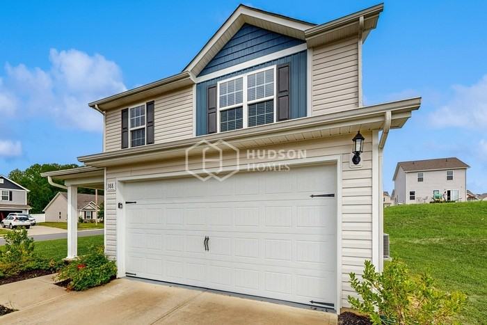 388 Aubrey Woods Dr - Photo 2 of 27