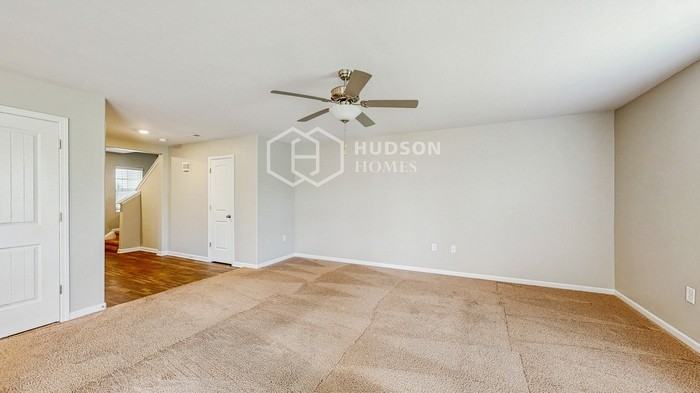 388 Aubrey Woods Dr - Photo 5 of 27