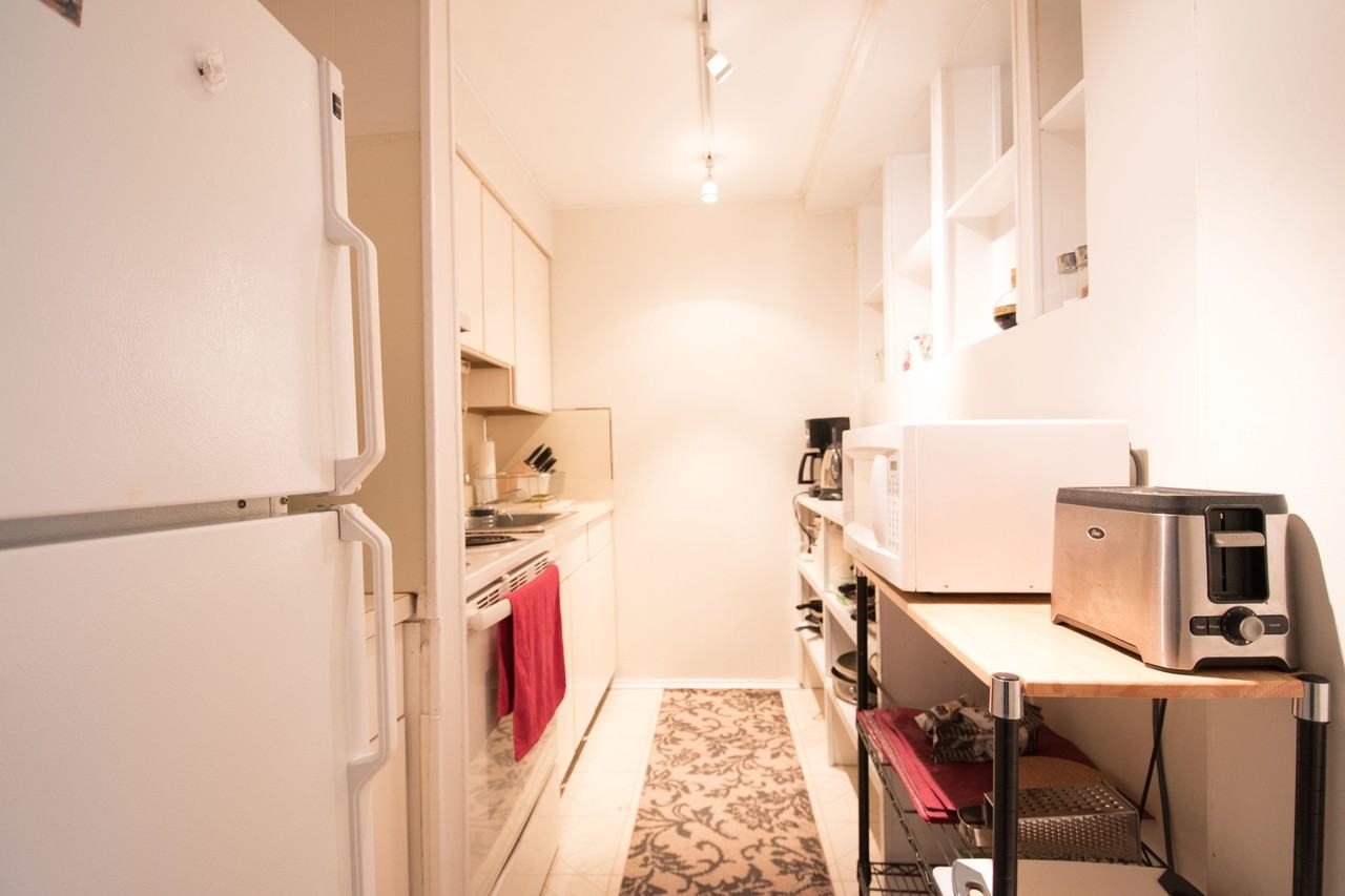 120 Lanark Rd #2 - Photo 4 of 10