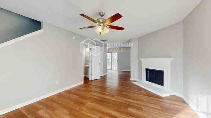 6940 Red Bone Way - Photo 4 of 28