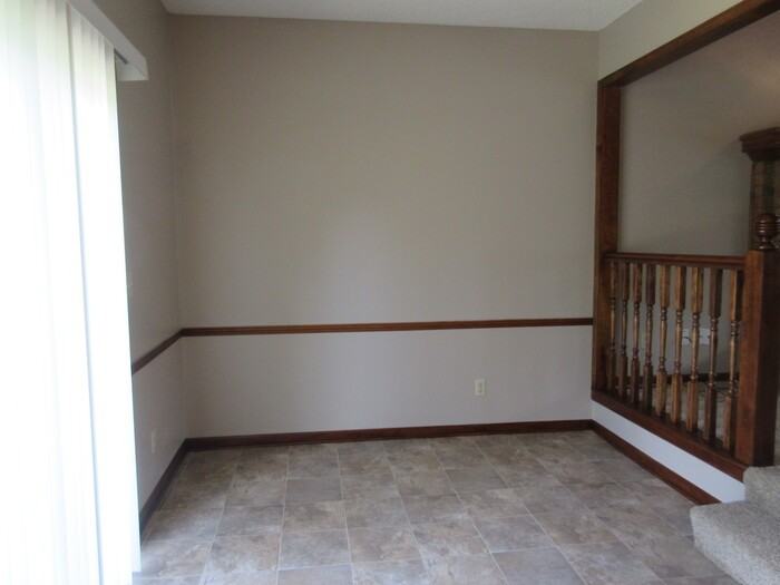 208 208 Northwest 101 Street - Photo 6 of 13