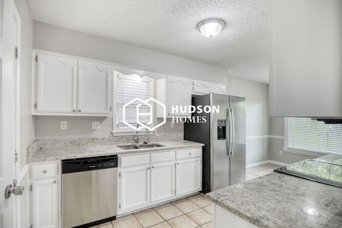 919 Cully Rd - Photo 7 of 13