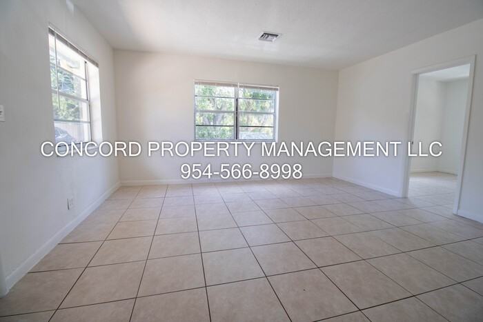 835 Tequesta St #1 - Photo 4 of 13