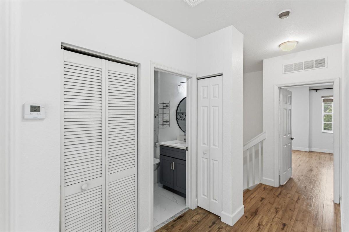 5056 Sw 141st Ave ##1 - Photo 7 of 50