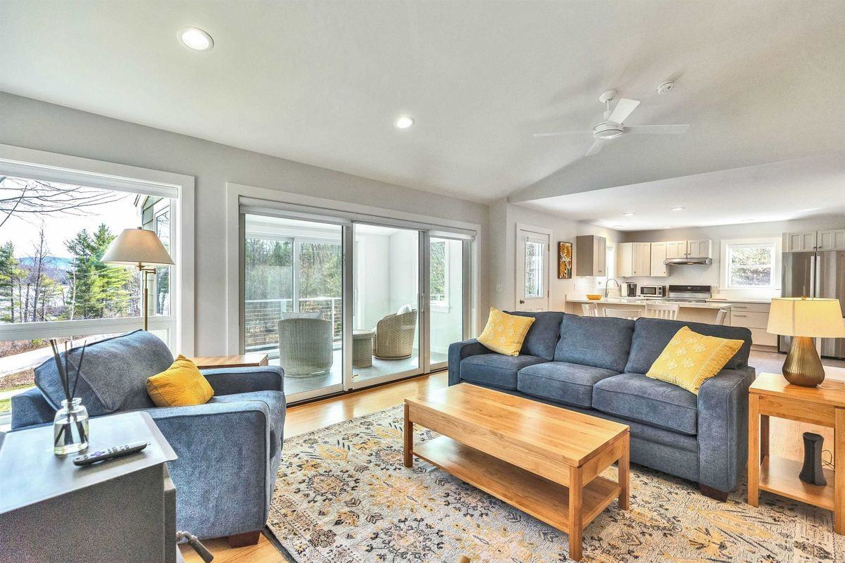 493 Breed Rd - Photo 5 of 50