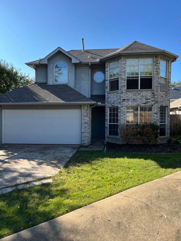 3051 Renaissance Ct - Photo 5 of 15