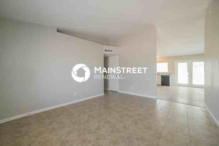 6528 W Pima St - Photo 3 of 16