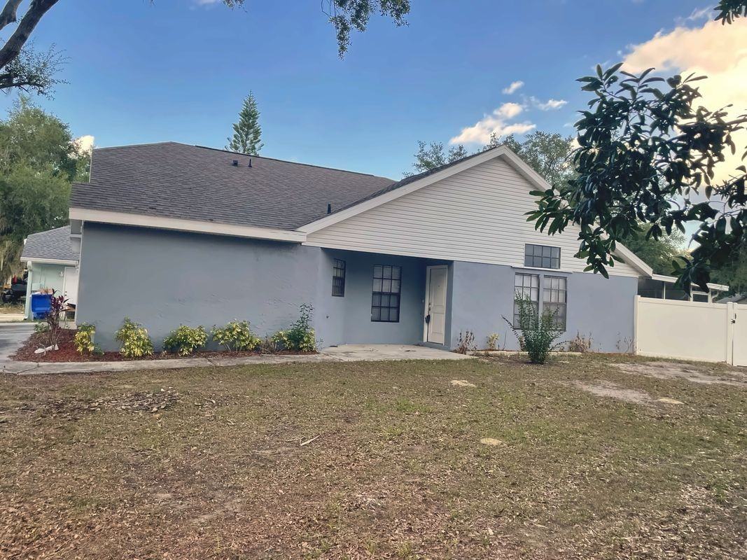 10114 Allenwood Dr - Photo 3 of 24