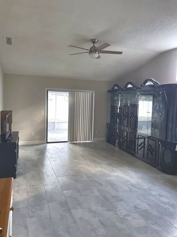 10114 Allenwood Dr - Photo 7 of 24