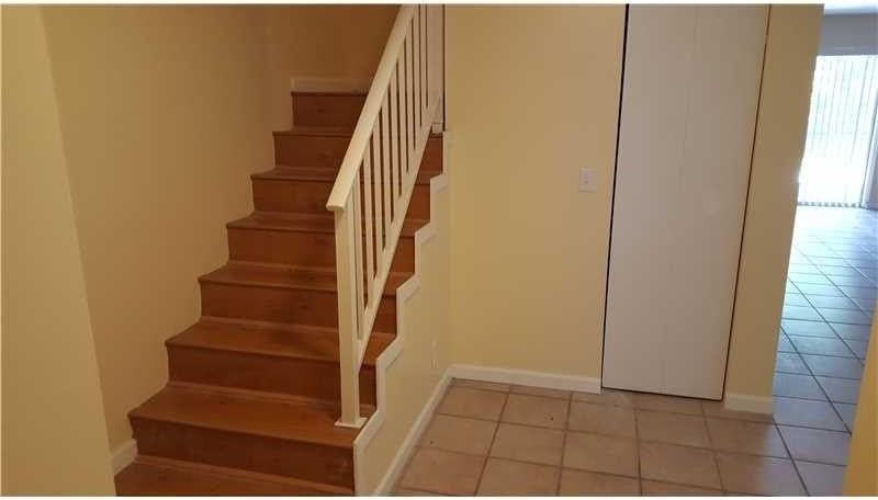 1307 Partridge Close - Photo 2 of 11