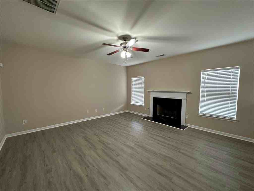 1335 Rocky Shoals Ln - Photo 5 of 14