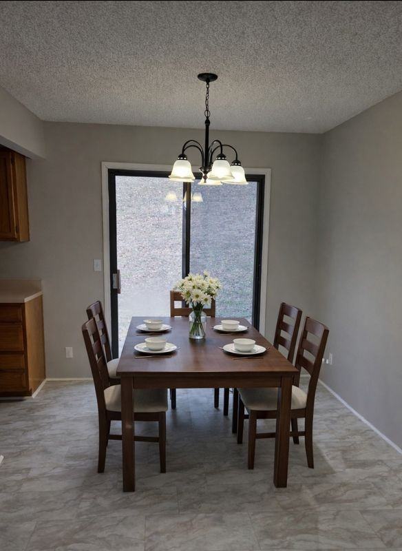 3242 N Virginia Ave - Photo 3 of 17