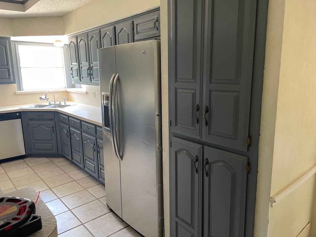 932 Valley View Ave - Photo 4 of 13