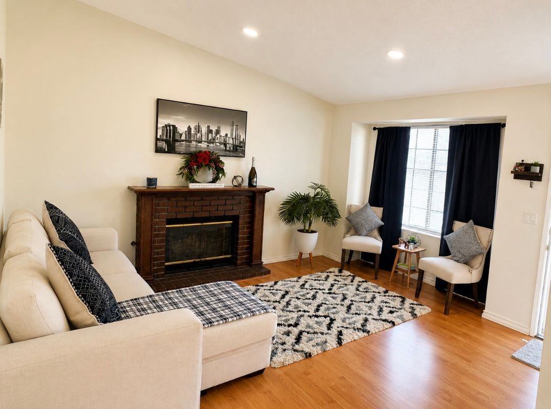 1315 E Avenue J5 - Photo 3 of 21