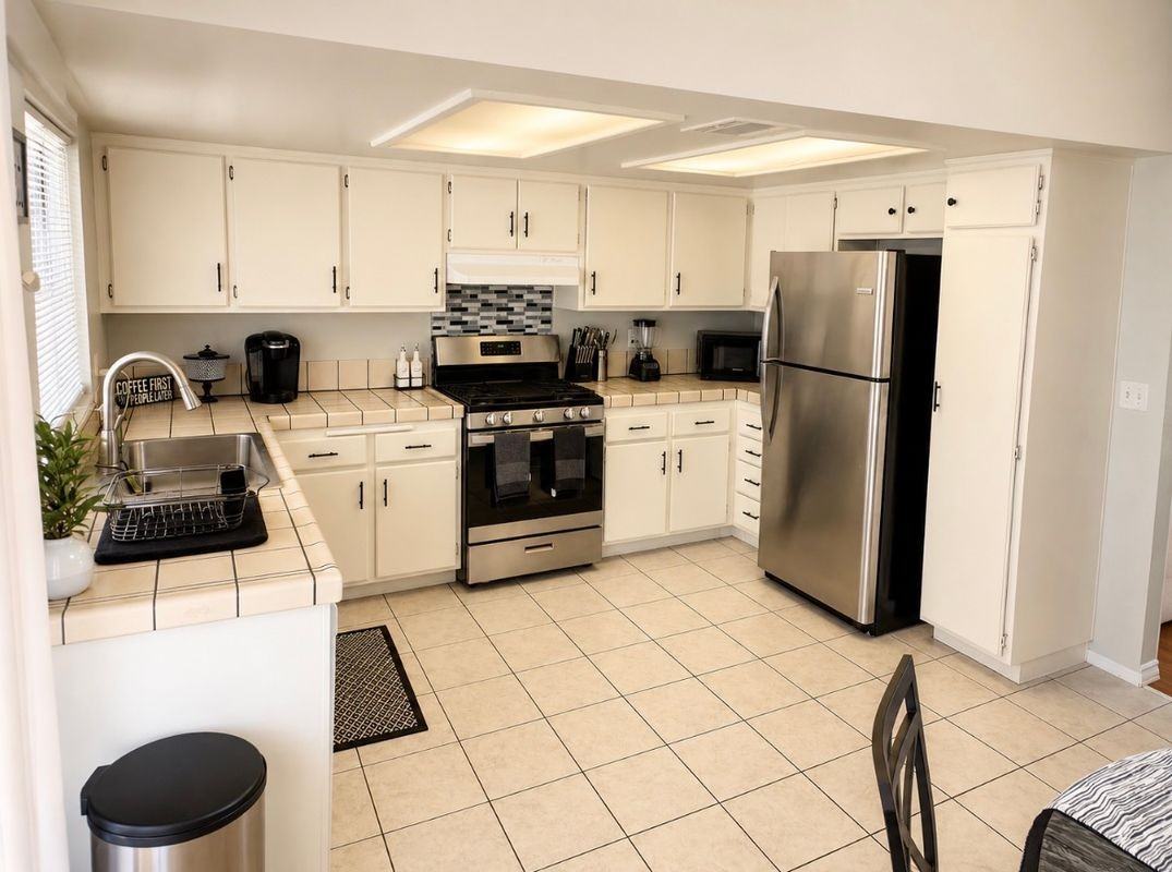 1315 E Avenue J5 - Photo 5 of 21