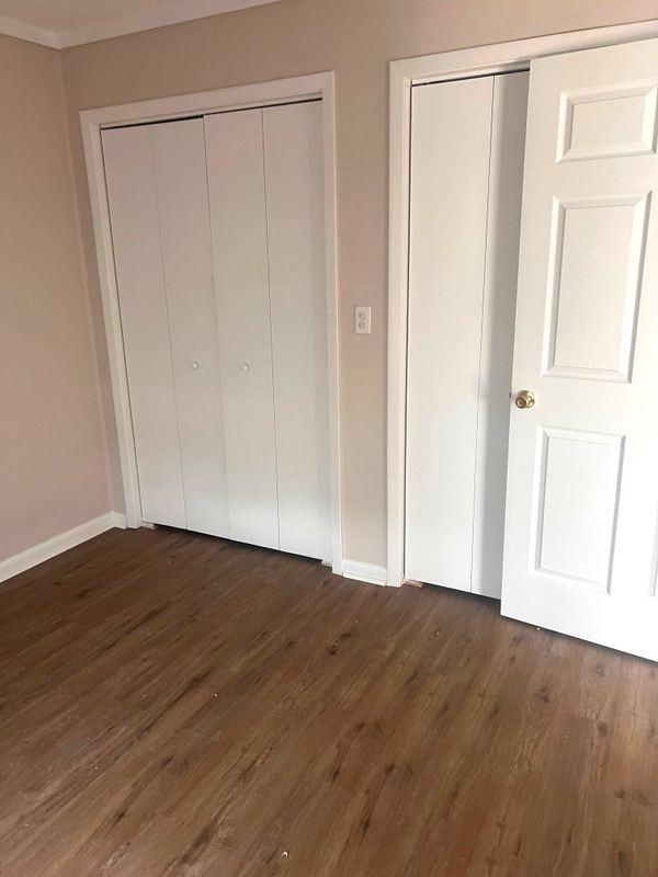 341 Selma St - Photo 3 of 5