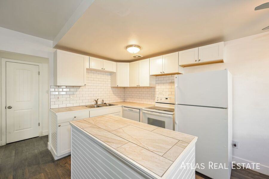 122-132 W Ida Avenue - Photo 2 of 20