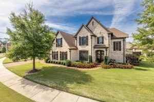 featured image of 771 Six Oaks Ln