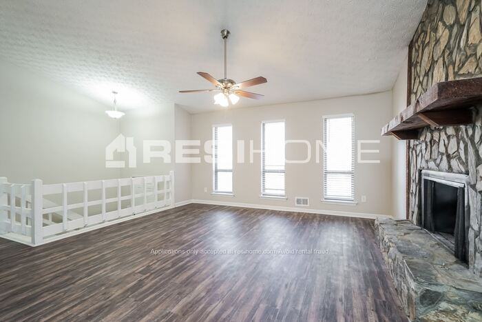 6251 Willowbrook Dr - Photo 4 of 20